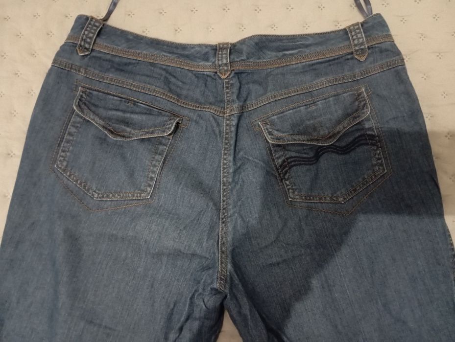 Spodnie rybaczki jeansowe Sandwich 44