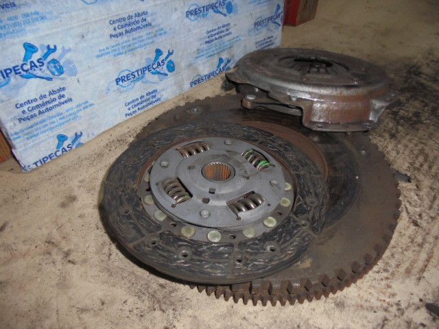 Kit embraiagem RENAULT Clio III (BR0/1, CR0/1)
