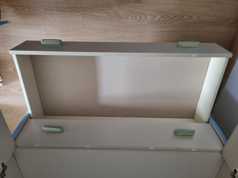 Roupeiro para quarto de criança