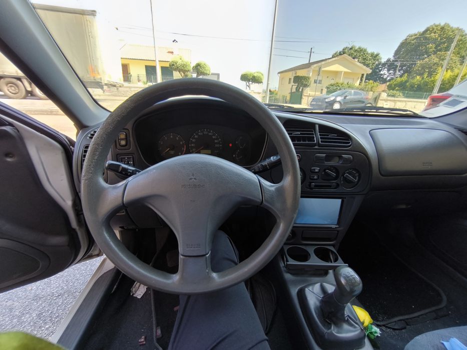 Mitsubishi Lancer glxi 1.3