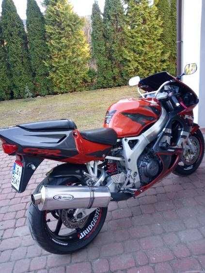 Honda CBR 900 RR