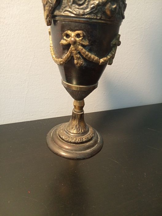 Linda Anfora antiga Grega em Bronze Vintage 38,5 de altura