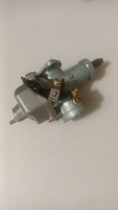 Карбюратор pz30 на мотоцикл 200-250 кубів