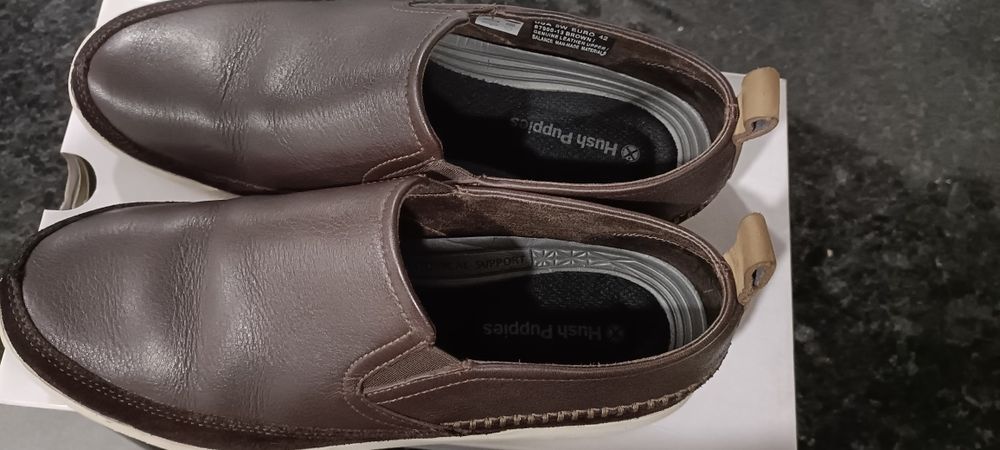 Sapatos Hush Puppies castanhos N.42