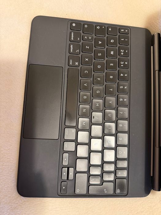 Apple Magic Keyboard 11’