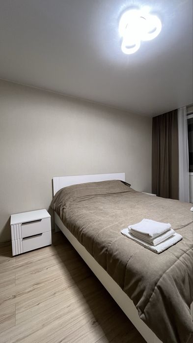 Квартира подобово, нова з кондиціонером