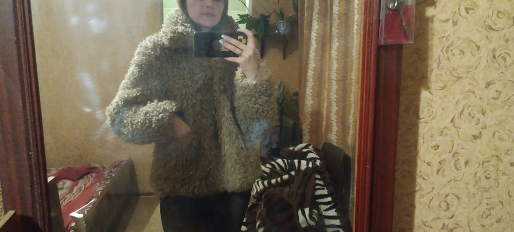 Тепла курточка лахмата