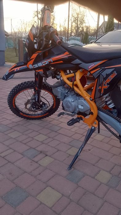 Продається Піт байк Geon Xride 190 в хорошому стані..