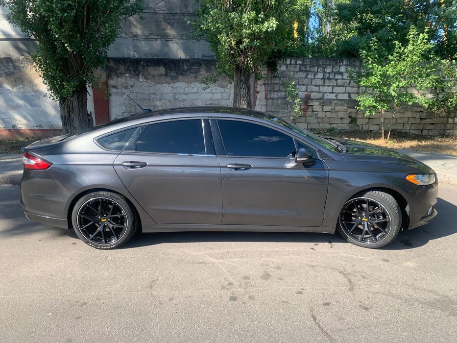 Продажа Ford fusion SE