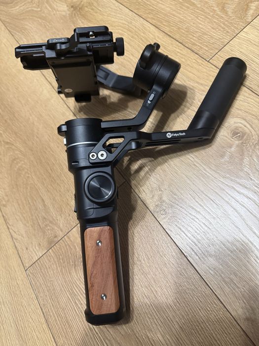 gimbal feiyutech ak2000s