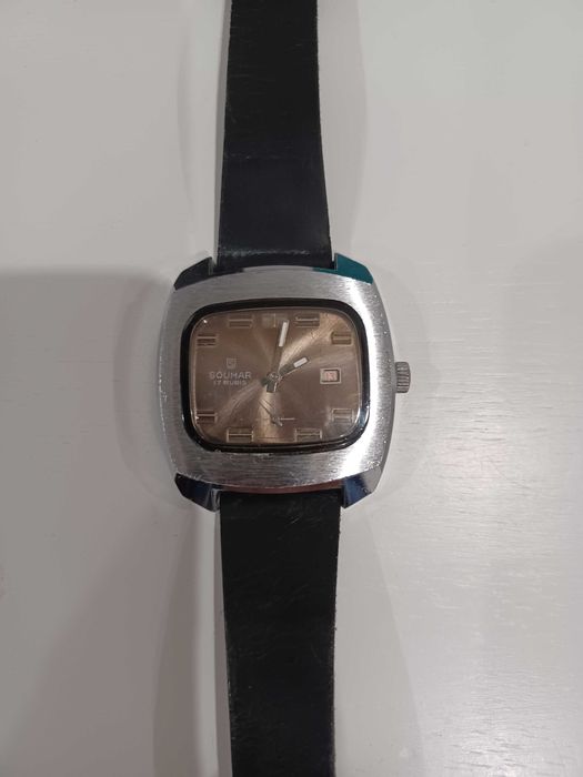 Relógio mecanico soumar