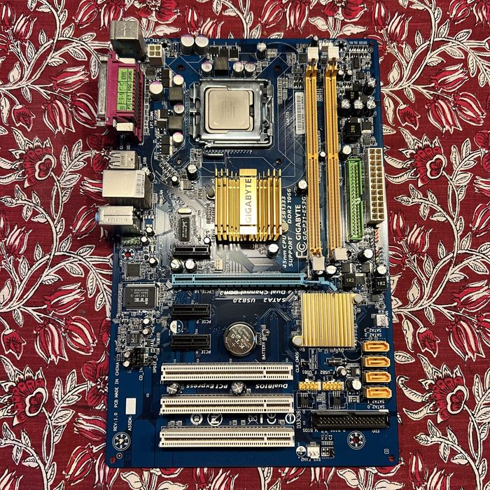 Intel Pentium E5200 + płyta główna