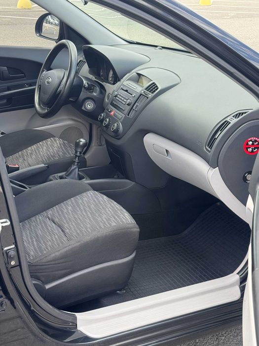Kia Ceed 2007 VIN Y6LFF24228L001311 фото оголошення 12 з 24