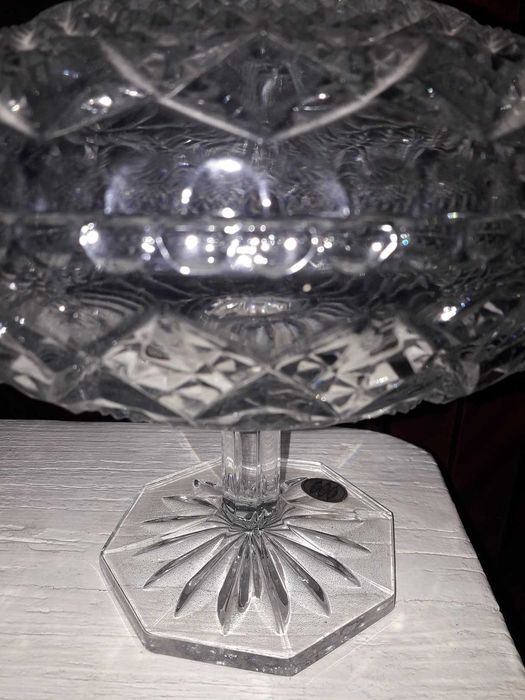 Кришталева ваза -конфетниця