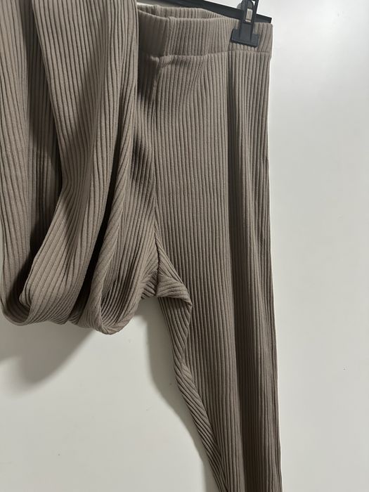 Бежеві лосини в рубчик від H&M