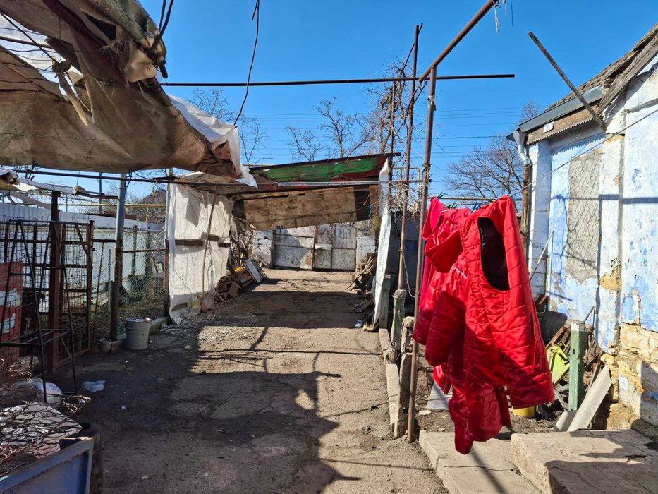 Нерубайське, центр , вул.Шахтарська, будинок з хозбудівлями, 15 соток