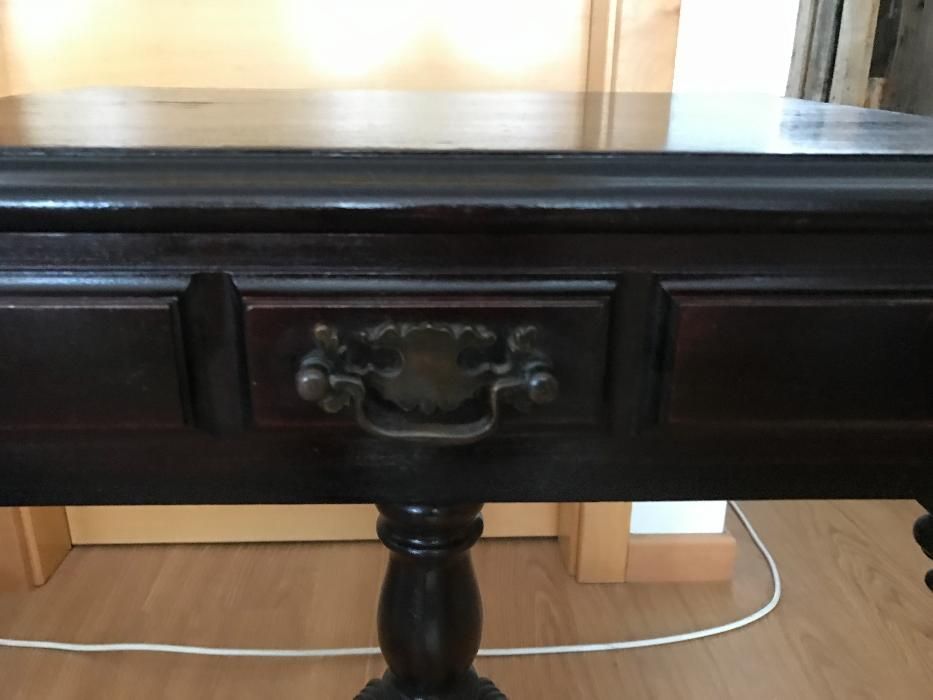 Mesinha de Telefone  Antiga