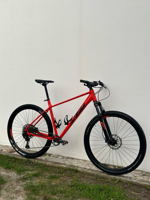 BTT - Bicicleta KTM Ultra 2024 - Como Nova, Excelente estado- Tamanho