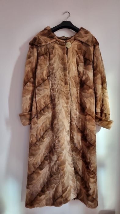 Naturalne futro z norek