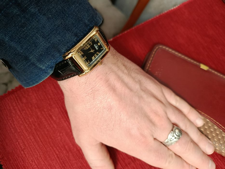 Позолоченные наручные Lavier