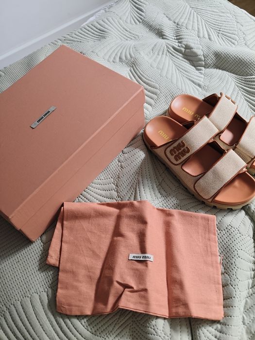 Klapki miu miu 36