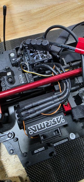 Orginalne NOWE combo 6s  Arrma Infraction.
