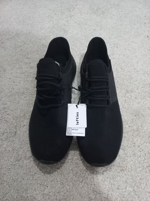 Sapatilhas pretas 41 homem