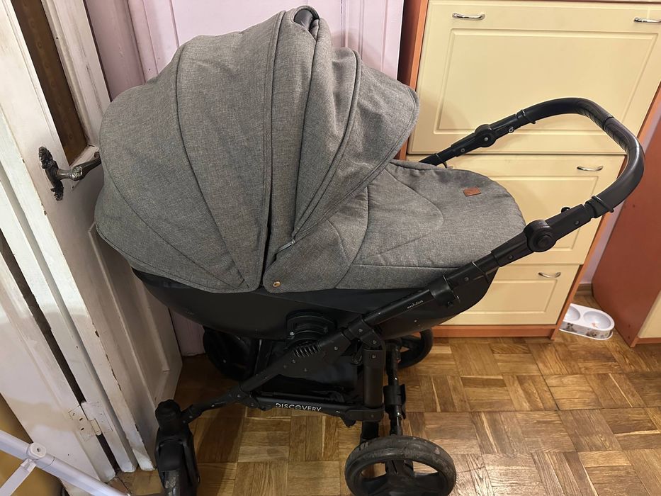 Продам коляску 2в1