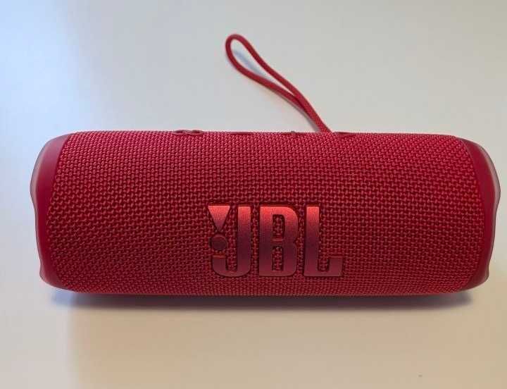 JBL Flip 6 Vermelha (Original - Versão TL)
