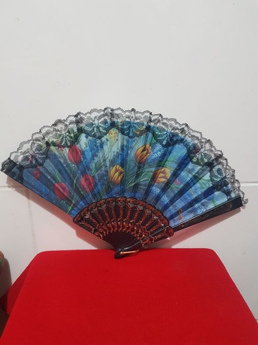 Wachlarz,wachlarzyk hiszpański,nowy,satynowy