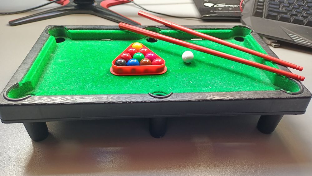 Mini stół bilardowy