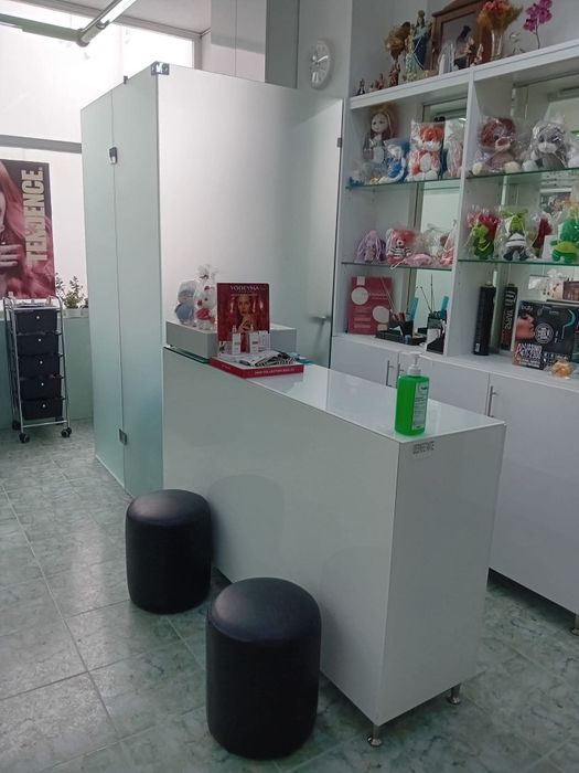 Porto - Boavista - Cabeleireiro/Gabinete de Estética / Spa Citadino ou outro ramo