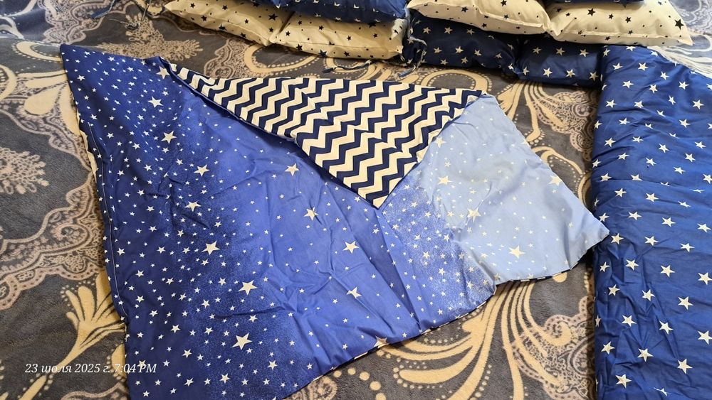 Білизна з бортиками в ліжечко