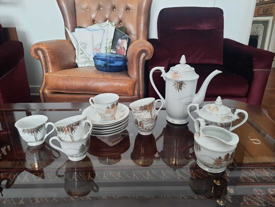Serviço café japonês antigo
