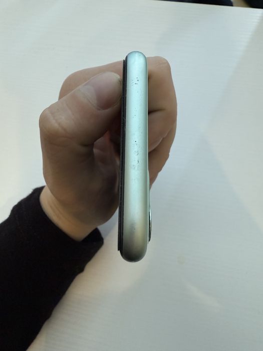 Продам Iphone 11/128 gb  Стан 9/10