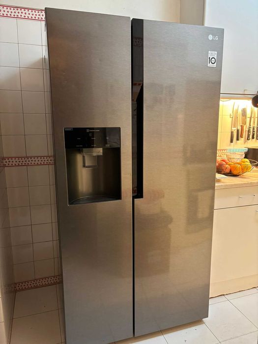 Vendo frigorifico Americano LG em bom estado