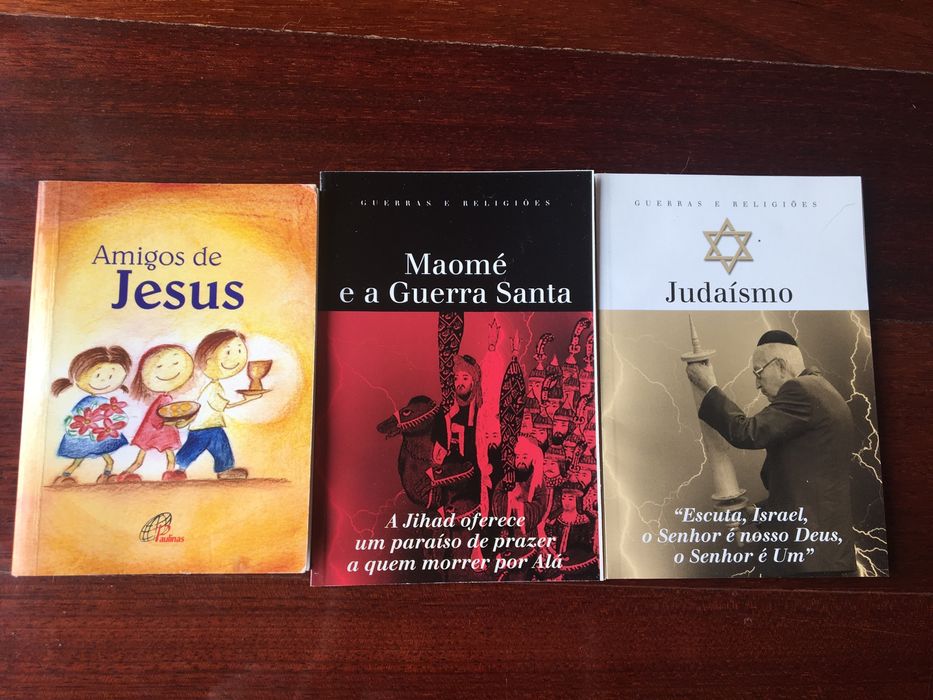 Conjunto de 10 livros sobre religião
