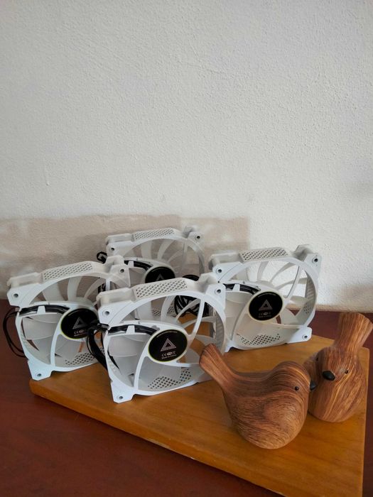 Novas ARGB Ventoinhas White/Branca | Montech