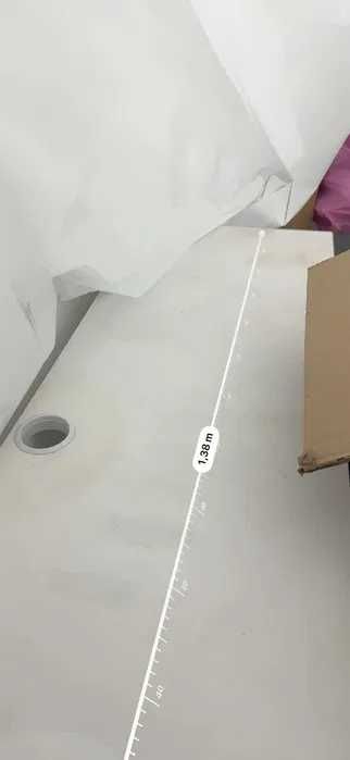 Balcão branco loja