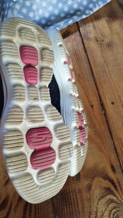 Мокасины Skechers блискучі 38