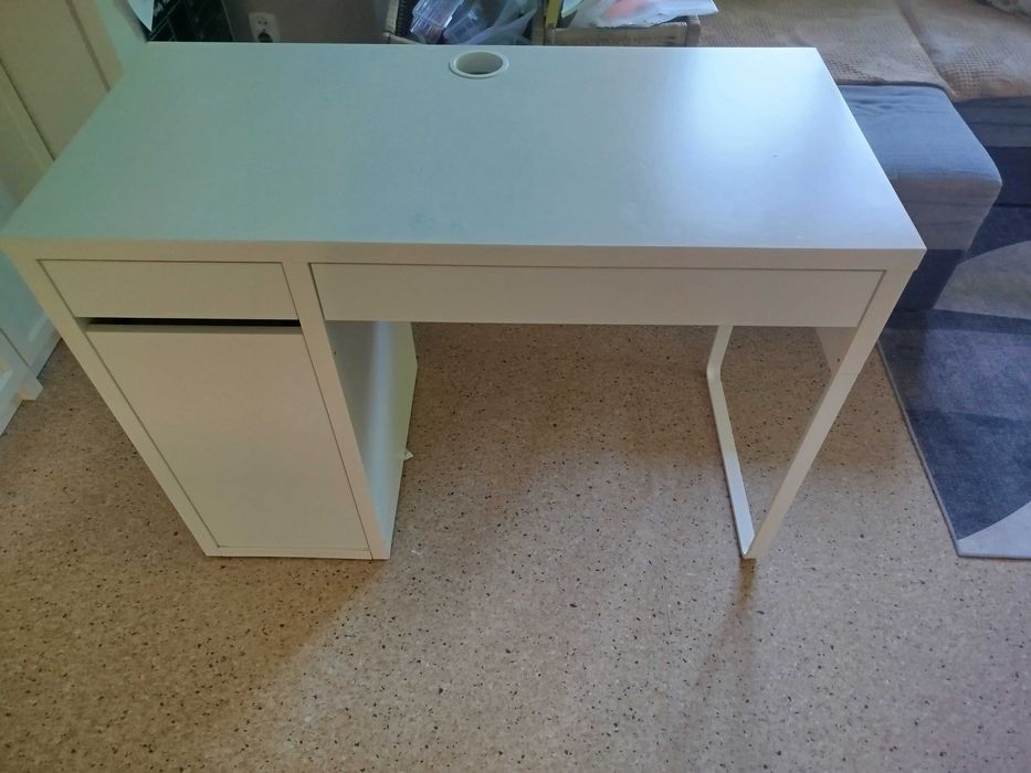 Biurko Ikea w stanie dobrym