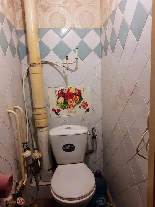 Продам 3 комн. квартиру в Центральной части Левого берега 1 мкр.