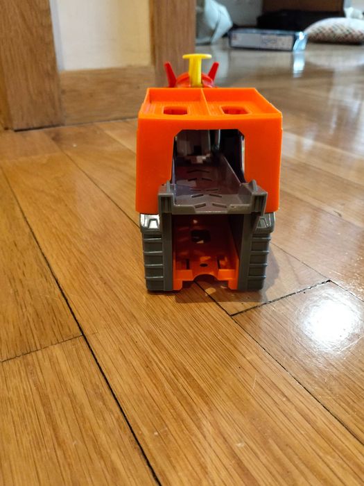 Carro hot Wheels Dragão