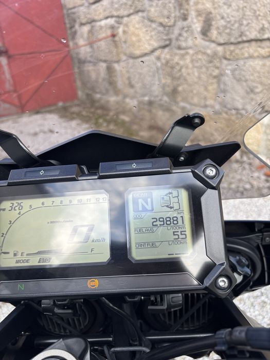Yamaha tracer 900