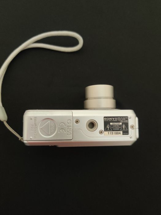 Sony Cyber-shot DSC-S500 Silver Вінтажна Мильниця фотоапарат