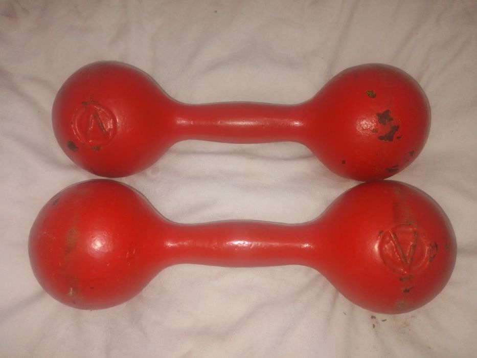 Гантели спортивные СССР по 5 кг пара.