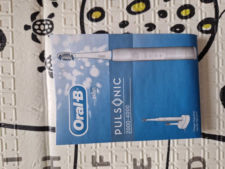 Szczoteczka soniczna Oral-B Pulsonic Slim Luxe