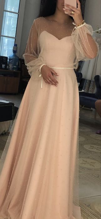 Корсетное платье  с накидкой