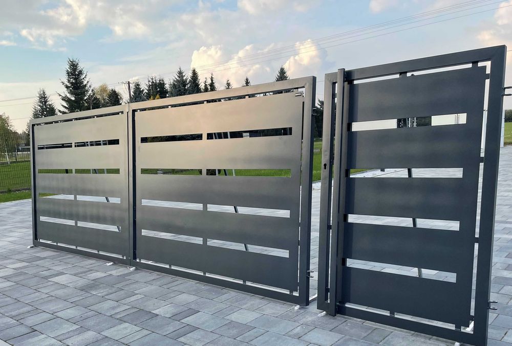 Brama wjazdowa laserowa wypalana dwuskrzydłowa + Furtka