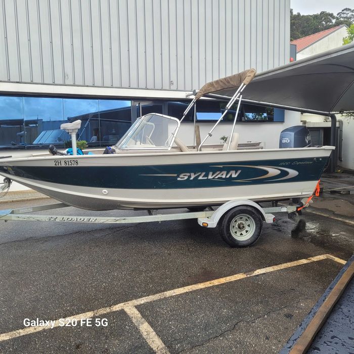 Barco de Alumínio pesca desportiva